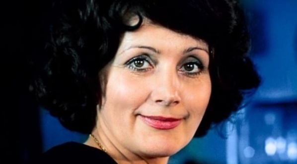  Barbara Bargiełowska w serialu "07 zgłoś się".  