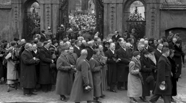  Uroczystości pogrzebowe kompozytora Karola Szymanowskiego w Krakowie 7.04.1937 r.  