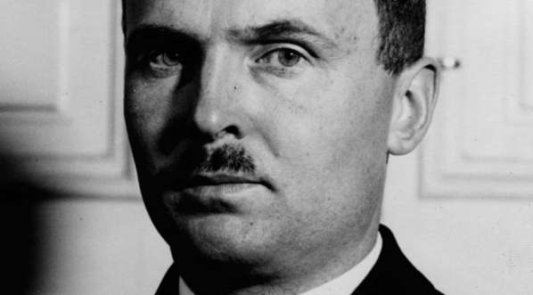  Adam Tarnowski - poseł nadzwyczajny i minister pełnomocny Polski w Bułgarii.  