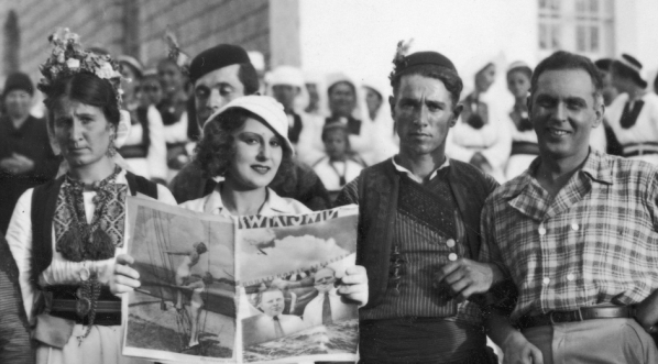  Film "Panienka z poste-restante" z 1934 roku.  