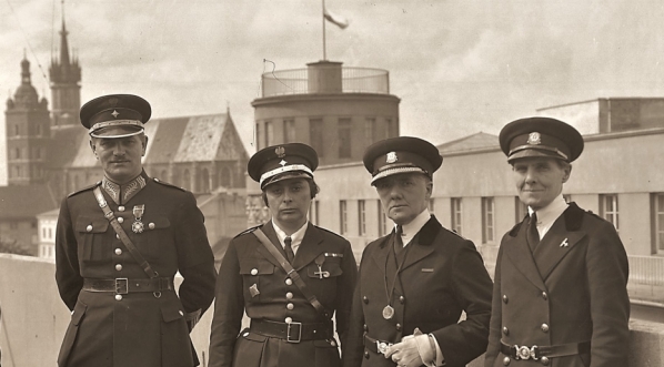  Wizyta przedstawicielek angielskiej policji kobiecej w Krakowie w maju 1935 r.  