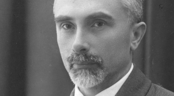  Mieczysław Pożaryski - elektrotechnik, wykładowca w Szkole Mechaniczno-Technicznej im.H. Wawelberga i St. Rotwanda w Warszawie, profesor Politechniki Warszawskiej, prezes Stowarzyszenia Elektryków Polskich.  