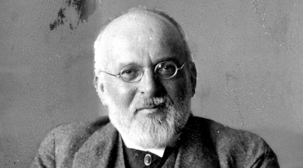  Senator Józef Buzek.  