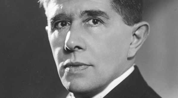  Jan Pawłowski, aktor, reżyser, dyrektor teatru.  