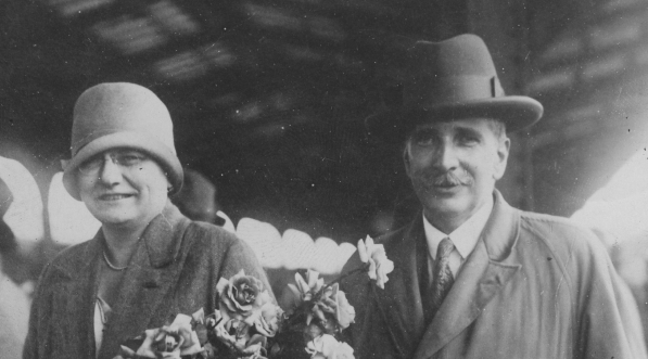  Przyjazd do Tokio posła nadzwyczajnego i ministra pełnomocnego Polski w Japonii Zdzisława Okęckiego w czerwcu 1928 r.  