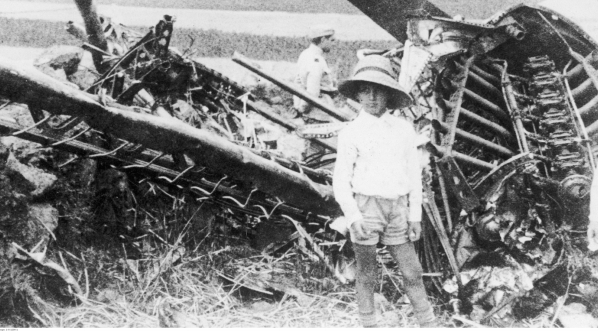  Miejsce katastrofy samolotu majorów Kazimierza Kubali i Ludwika Idzikowskiego na wyspie Graciosa (Azory) w 1929 r.  