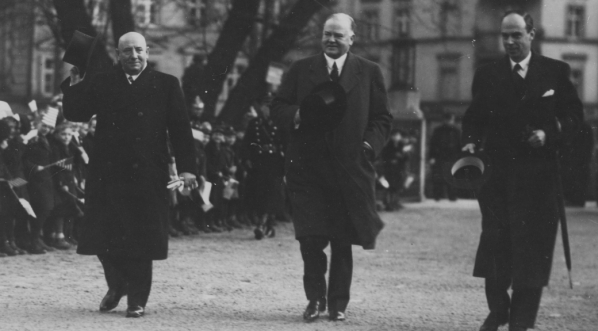  Wizyta byłego prezydenta Stanów Zjednoczonych Herberta Hoovera w Poznaniu w marcu 1938 r.  
