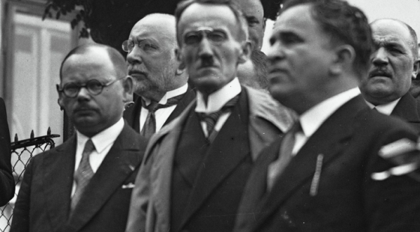  Uroczyste otwarcie Targów Kalwaryjskich w Kalwarii Zebrzydowskiej w lipcu 1932 roku.  