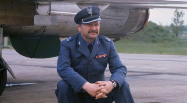  Gustaw Lutkiewicz w filmie "Na niebie i na ziemi" z 1973 r.  