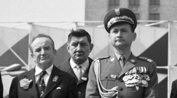  Pochód 1 Maja w Warszawie w 1973 r.  