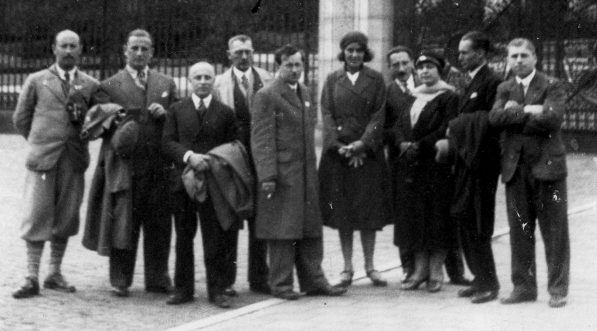  Wycieczka dziennikarzy polskich do Londynu i Hagi.  