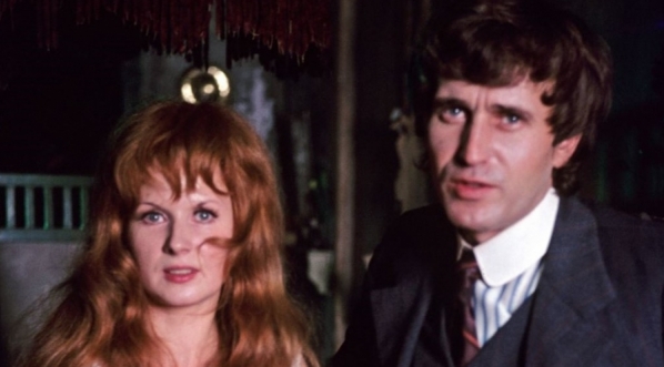  Halina Kowalska i Jan Nowicki w filmie Wojciecha Jerzego Haasa "Sanatorium pod Klepsydrą" z 1973 roku.  