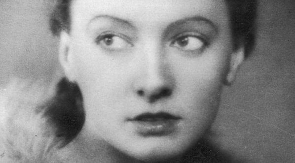  Halina Konopacka - Matuszewska.  