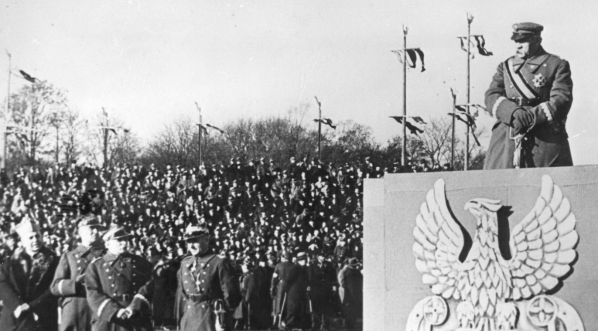  Obchody Święta Niepodległości na Polu Mokotowskim w Warszawie 11.11.1934 r.  