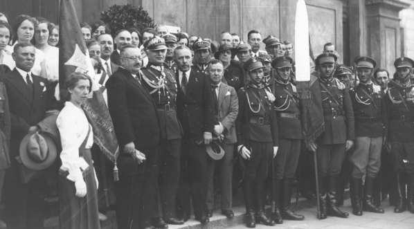 Uroczystości rocznicowe bitwy pod Kaniowem w Warszawie w maju 1934 roku.  