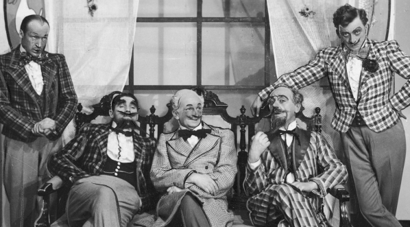  Przedstawienie "Klub kawalerów" Michała Bałuckiego w Teatrze Polskim w Łodzi w kwietniu 1937 roku.  