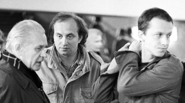  Scena z filmu Krzysztofa Kieślowskiego "Przypadek" z 1981 r.  