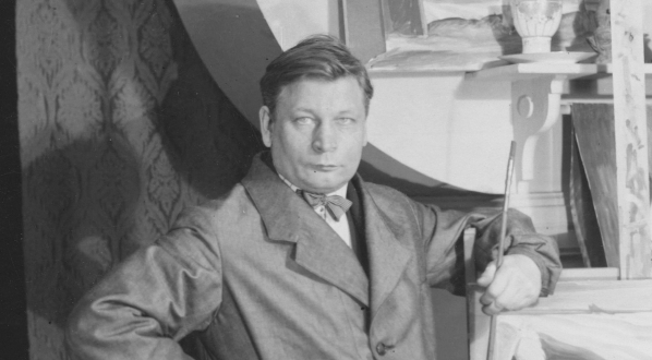  Artysta malarz i scenograf Wincenty Drabik w pracowni teatralnej.  