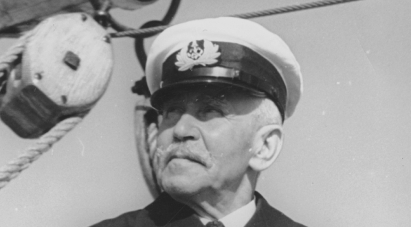  Mariusz Zaruski - kapitan harcerskiego szkunera "Zawisza Czarny".  