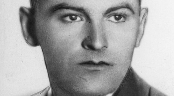  Bolesław Szabelski - dyrektor Śląskiego Konserwatorium Muzycznego w Katowicach.  