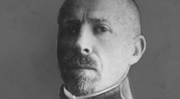  Generał Juliusz Tarnawa-Malczewski.  