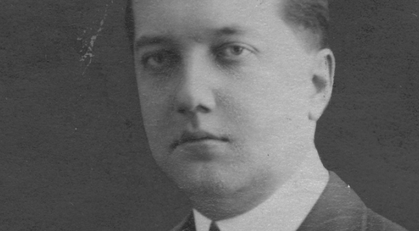  Józef Lipski - radca legacyjny Ambasady RP w Paryżu.  