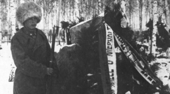  5 Dywizja Syberyjska - grób zbiorowy poległych żołnierzy.  