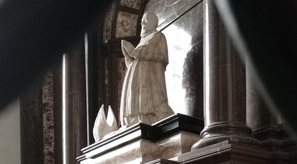  Nagrobek Prymasa Wojciecha Baranowskiego w Archikatedrze Gnieźnieńskiej.  