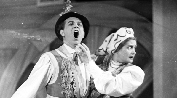  Sztuka "Krakowiacy i górale" w Teatrze Narodowym w Warszawie w kwietniu 1950 r.  