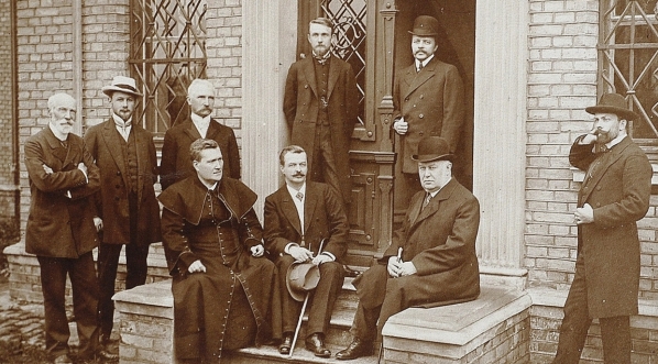  Pierwszy zarząd Towarzystwa Przyjaciół Nauk w Wilnie.  