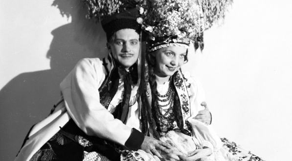  Przedstawienie "Wesele" Stanisława Wyspiańskiego w Teatrze im. Juliusza Słowackiego w Krakowie w 1932 r.  