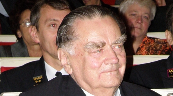  Jan Olszewski na Centralnych Obchodach Święta Kolejarza w Warszawie w 2009 r.  