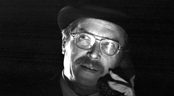  Emil Karewicz w sztuce "Pułapka" w Teatrze Nowym w Warszawie, listopad 1979 r.  