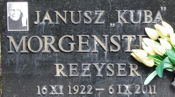  Grób Janusza Morgensterna na Wojskowych Powązkach w Warszawie.  