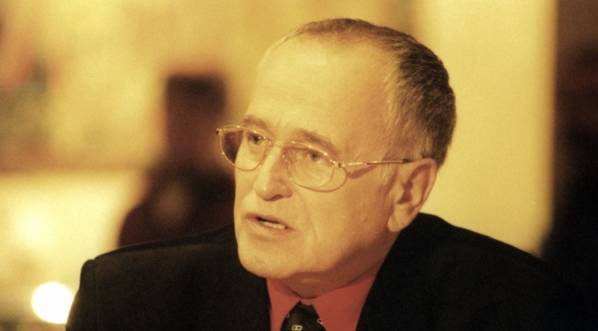  Jan Nowicki w filmie "Córy szczęścia" z 1999 roku.  