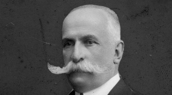  Ignacy Szczeniowski, minister przemysłu i handlu.  