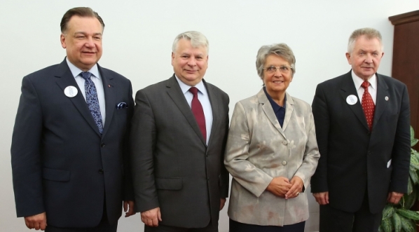  Adam Struzik, Bogdan Borusewicz, Alicja Grześkowiak i Longin Pastusiak w Senacie RP.  