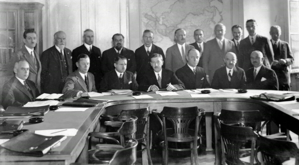  Posiedzenie Rady Państwowego Instytutu Eksportowego.  
