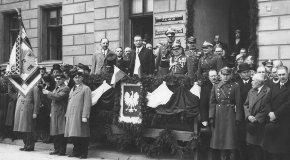  Uroczystość poświęcenia sztandaru Związku Peowiaków w Poznaniu w kwietniu 1933 r.  
