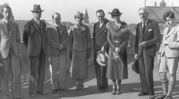  Wizyta arcyksięcia Karola Olbrachta Habsburga z gośćmi z Danii w Pałacu Prasy  w Krakowie w październiku 1935 roku.  