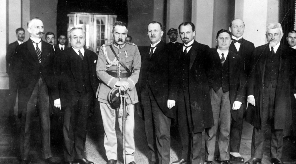  Zaprzysiężenie gabinetu Kazimierza Bartla w Warszawie 15.05.1926 r.  