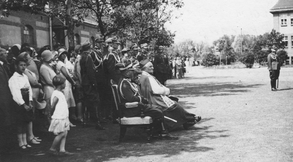  Promocja podchorążych w Szkole Podchorążych Artylerii w Toruniu 15.08.1929 r.  