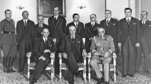  Zaprzysiężenie gabinetu premiera Janusza Jędrzejewicza 10.05.1933 r.  