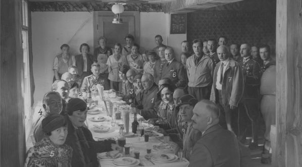  Uroczystość otwarcia i poświęcenia Domu Artystów im. Karola Stryjeńskiego na Głodówce k. Bukowiny, luty 1934 roku.  