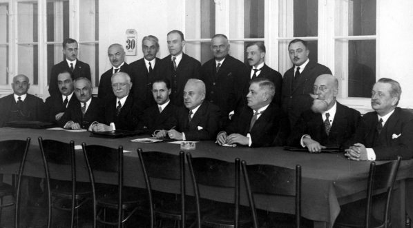  Posiedzenie Rady Finansowej w Warszawie 30.11.1927 r.  