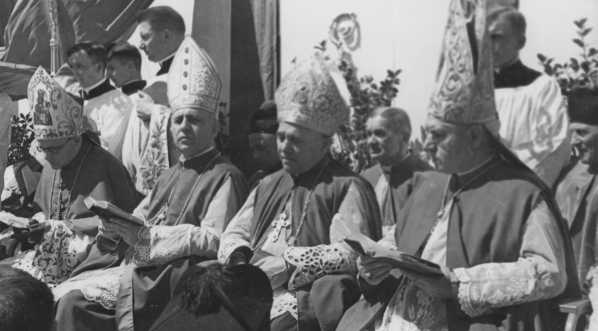  Zjazd młodzieży akademickiej na Jasnej Górze w maju 1936 roku.  