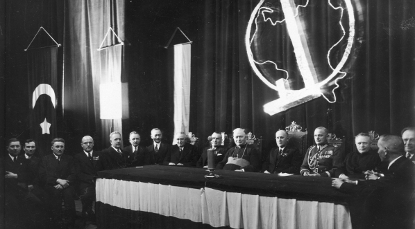  Uroczysta akademia w Teatrze Miejskim w Lublinie w związku z obchodami Dnia Polaka z Zagranicy w 1939 roku.  