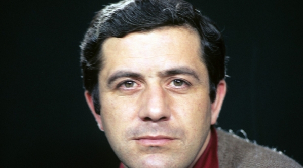  Zbigniew Zapasiewicz.  