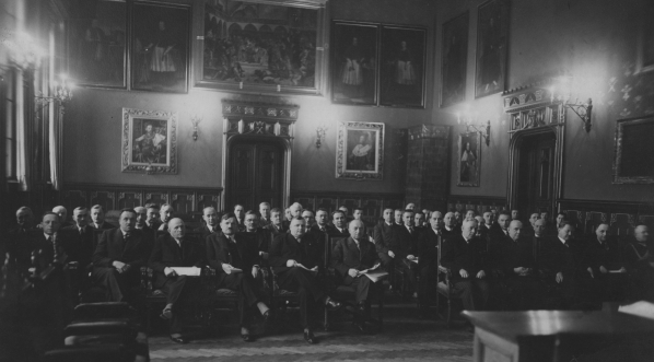  Towarzystwo Popierania Budowy Publicznych Szkół Powszechnych.  