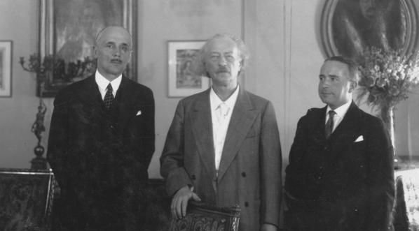  Kompozytor i pianista Ignacy Jan Paderewski podczas pobytu w Nowym Jorku w 1937 r.  